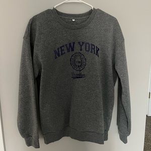 Grey New York sweatshirt